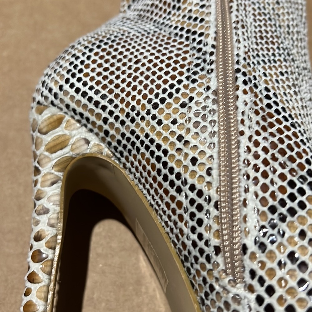 Booties - Picture 4 of 4
